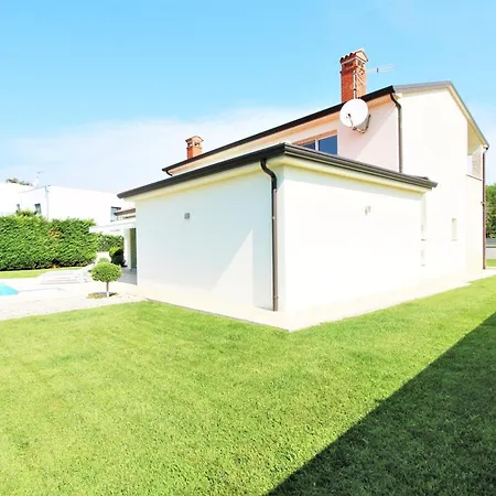 Holiday home Moderne Alex Exclusive In Mit Pool Porec